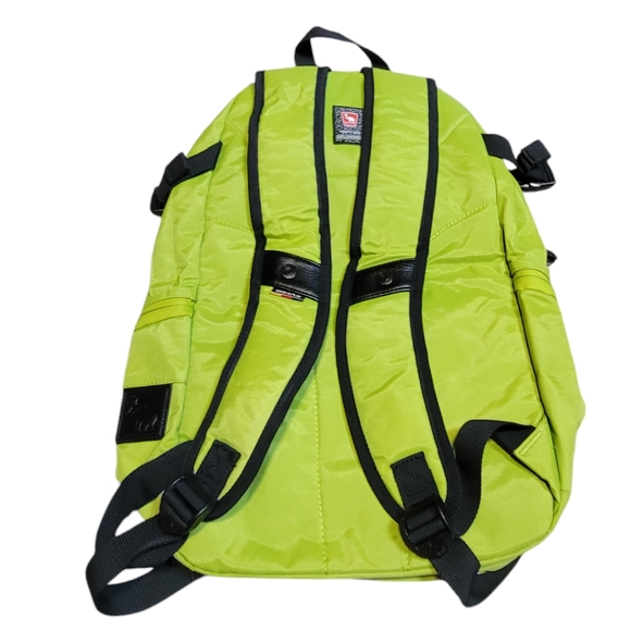 OIWAS Green Backpack - Picture 11 of 11